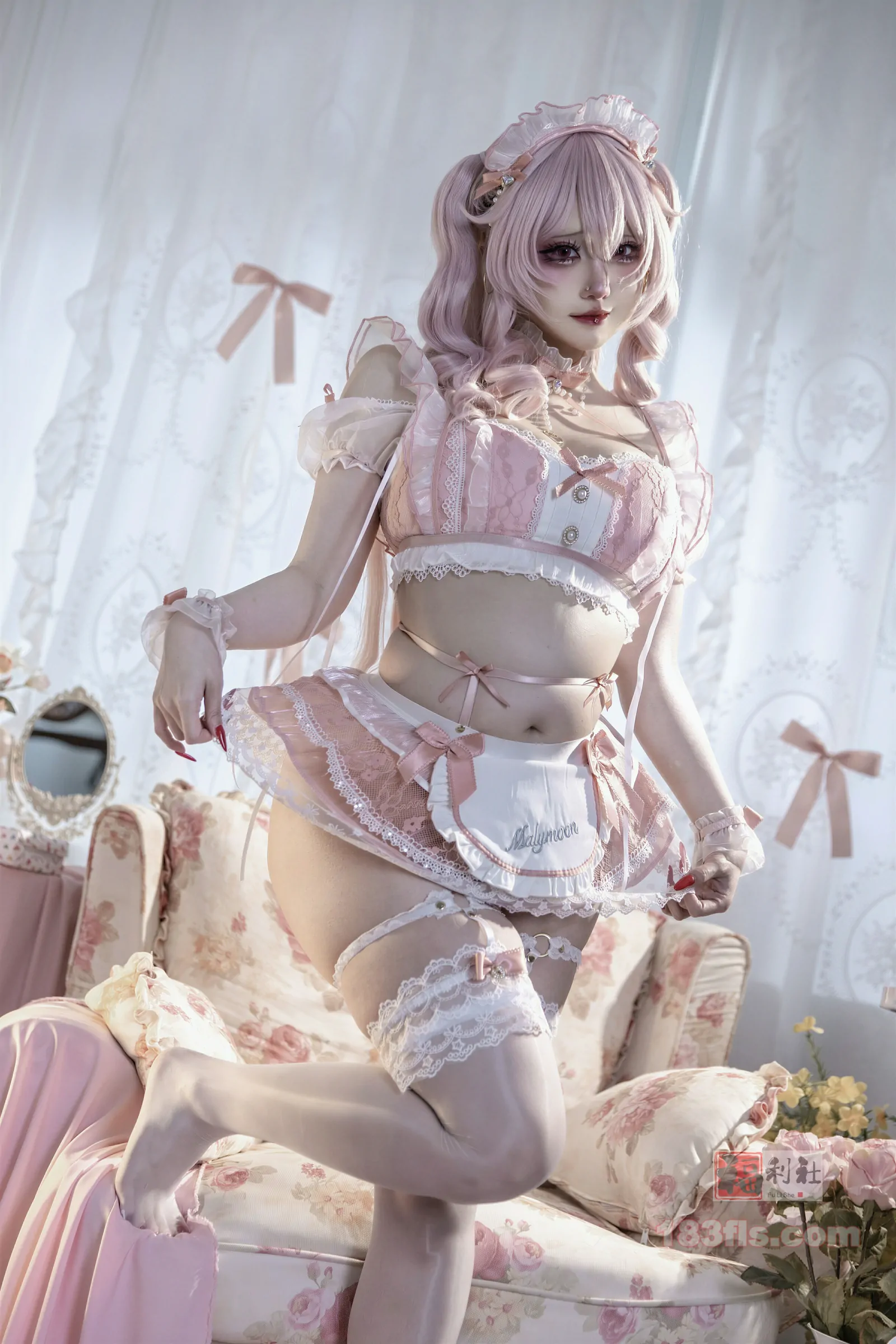 Soso嗖嗖 - 地雷系女仆